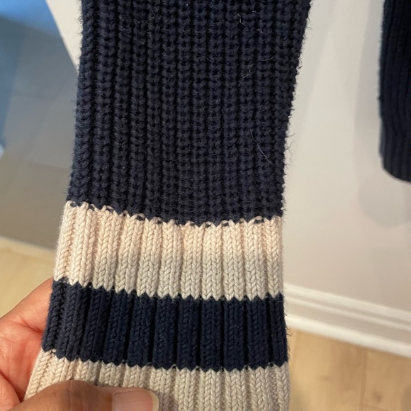Abercrombie and Fitch Cotton navy cardigan - Picture 9 of 9